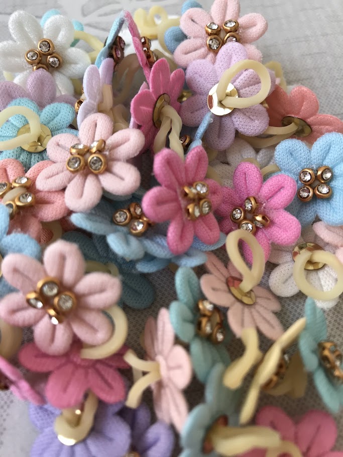 Mini laços para penteados